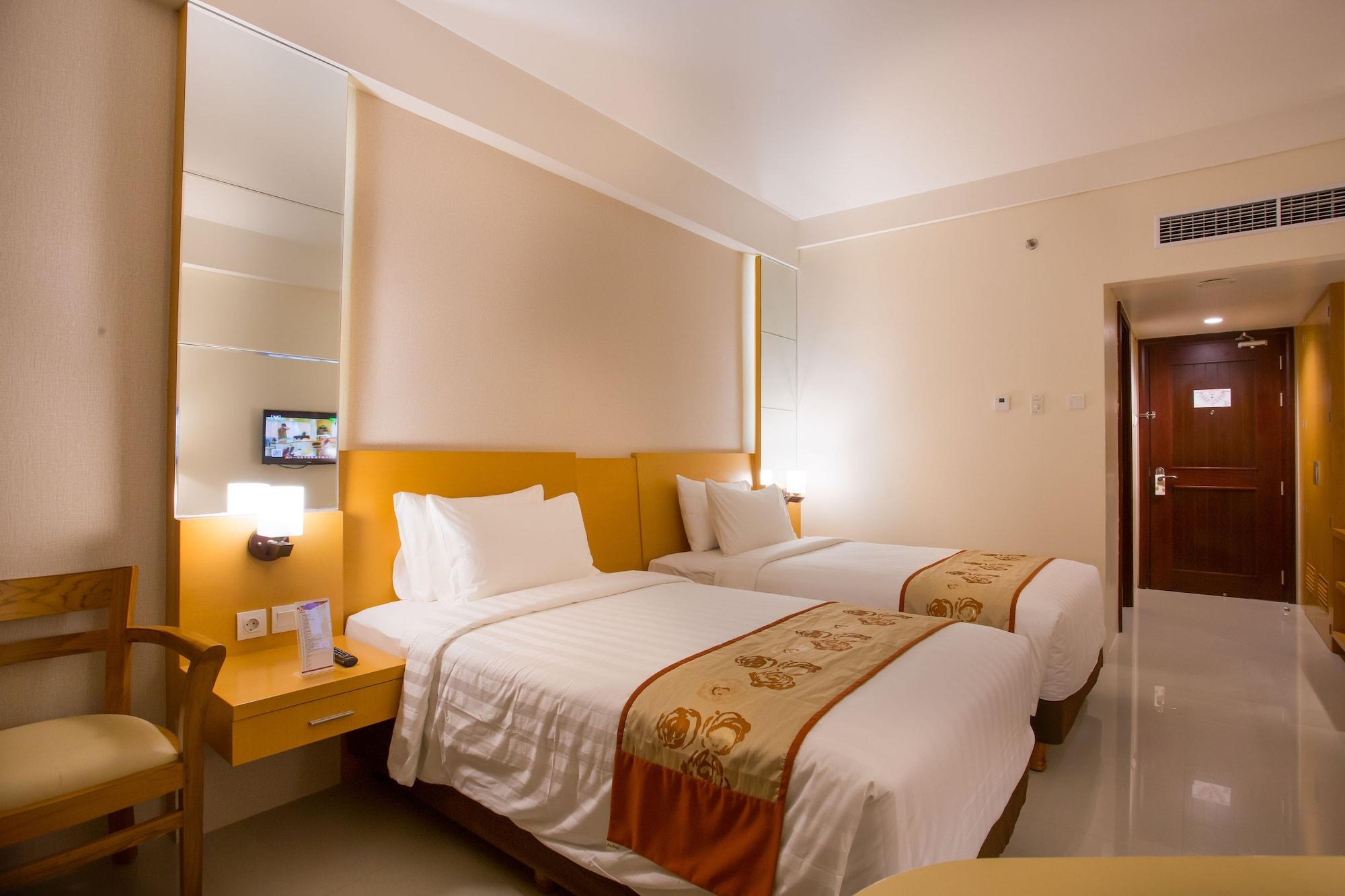 Golden Palace Hotel Lombok Mataram Luaran gambar