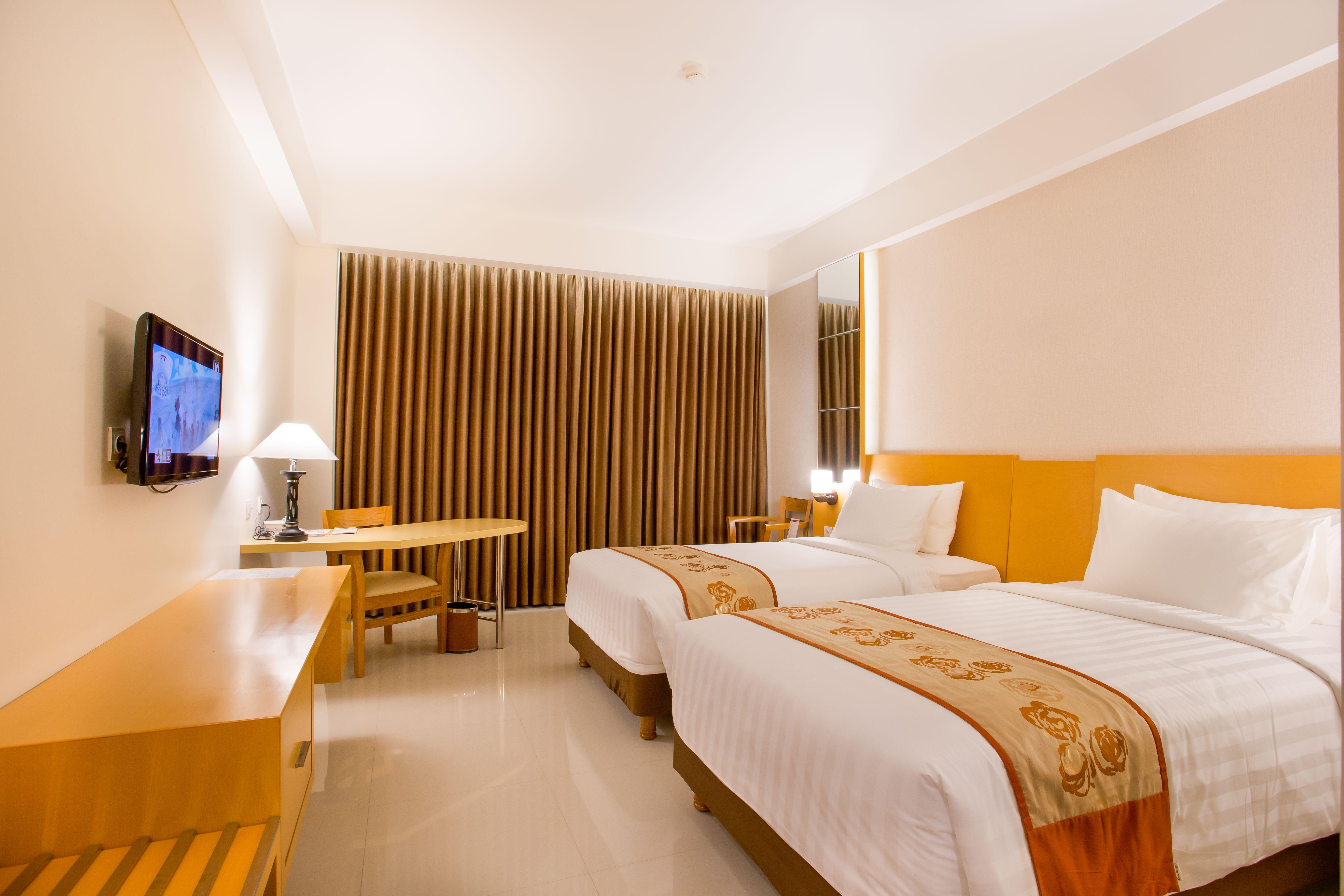 Golden Palace Hotel Lombok Mataram Luaran gambar