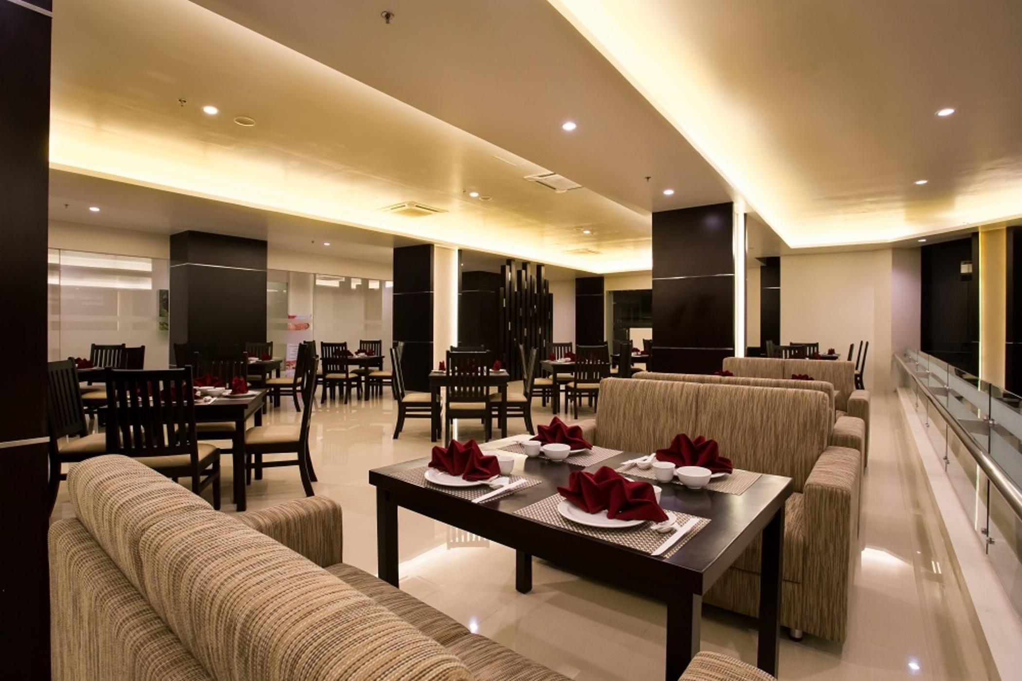 Golden Palace Hotel Lombok Mataram Luaran gambar