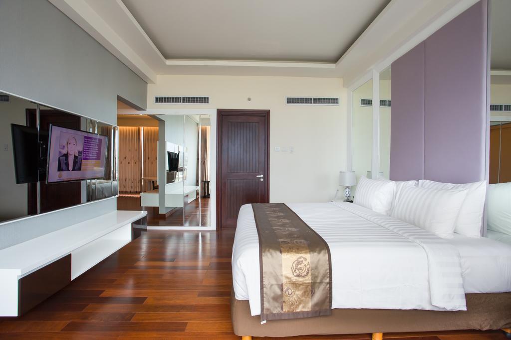 Golden Palace Hotel Lombok Mataram Bilik gambar