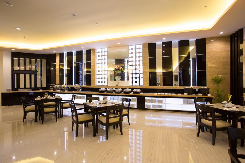Golden Palace Hotel Lombok Mataram Luaran gambar