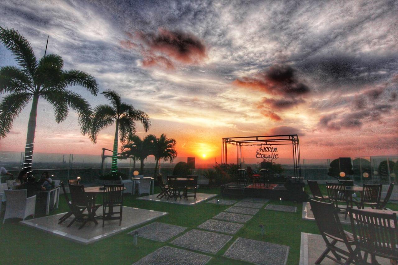 Golden Palace Hotel Lombok Mataram Luaran gambar